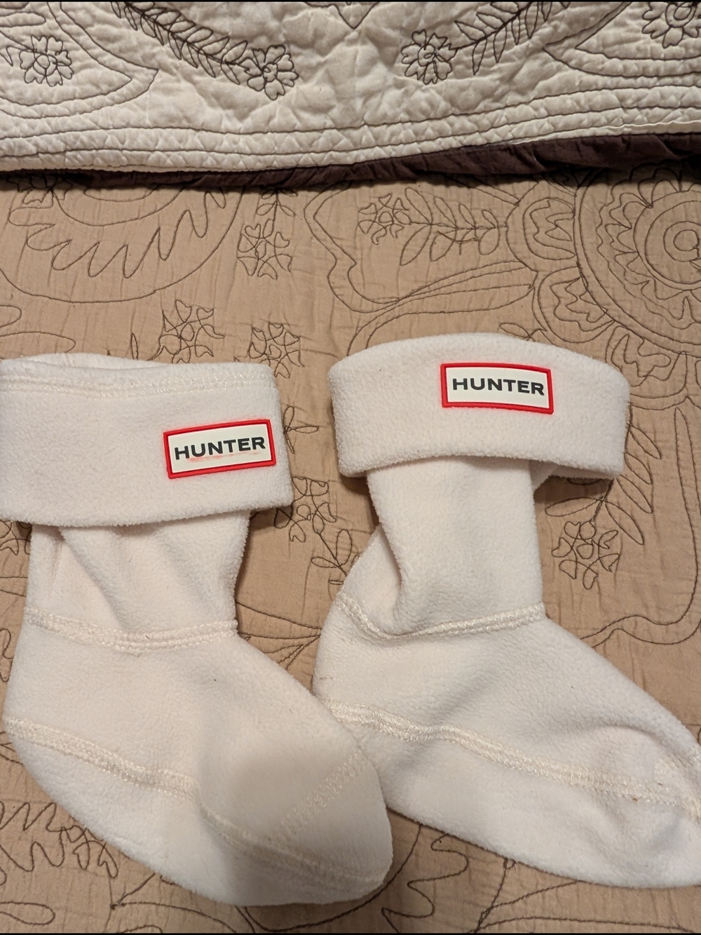 Hunter White Fleece Boot Socks with Branded Patch